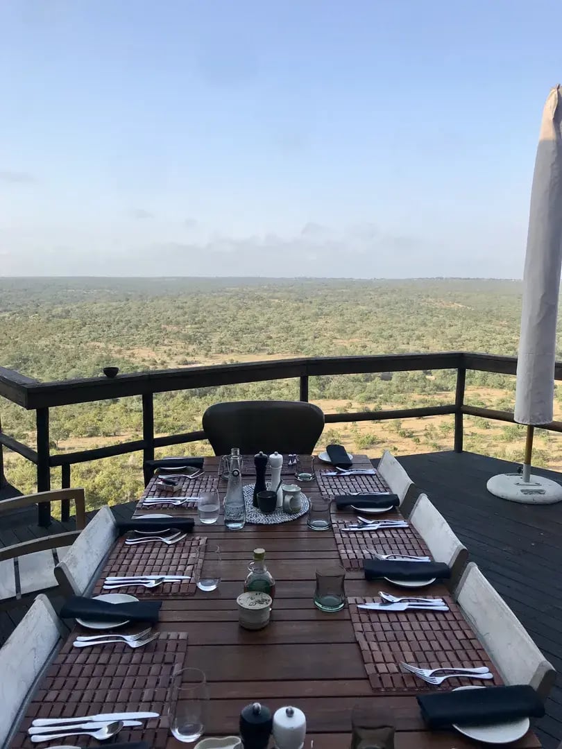 ulusaba sudafrika familienluxusreise dinner