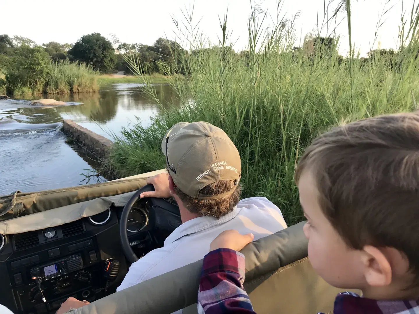 ulusaba sudafrika familienluxusreise fluss