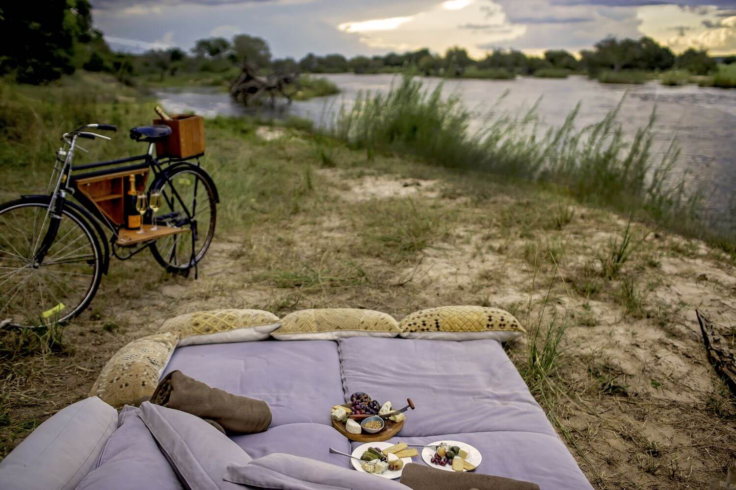 Matetsi-Victoria-Falls-Simbabwe-Familienluxusreisen-Picknick