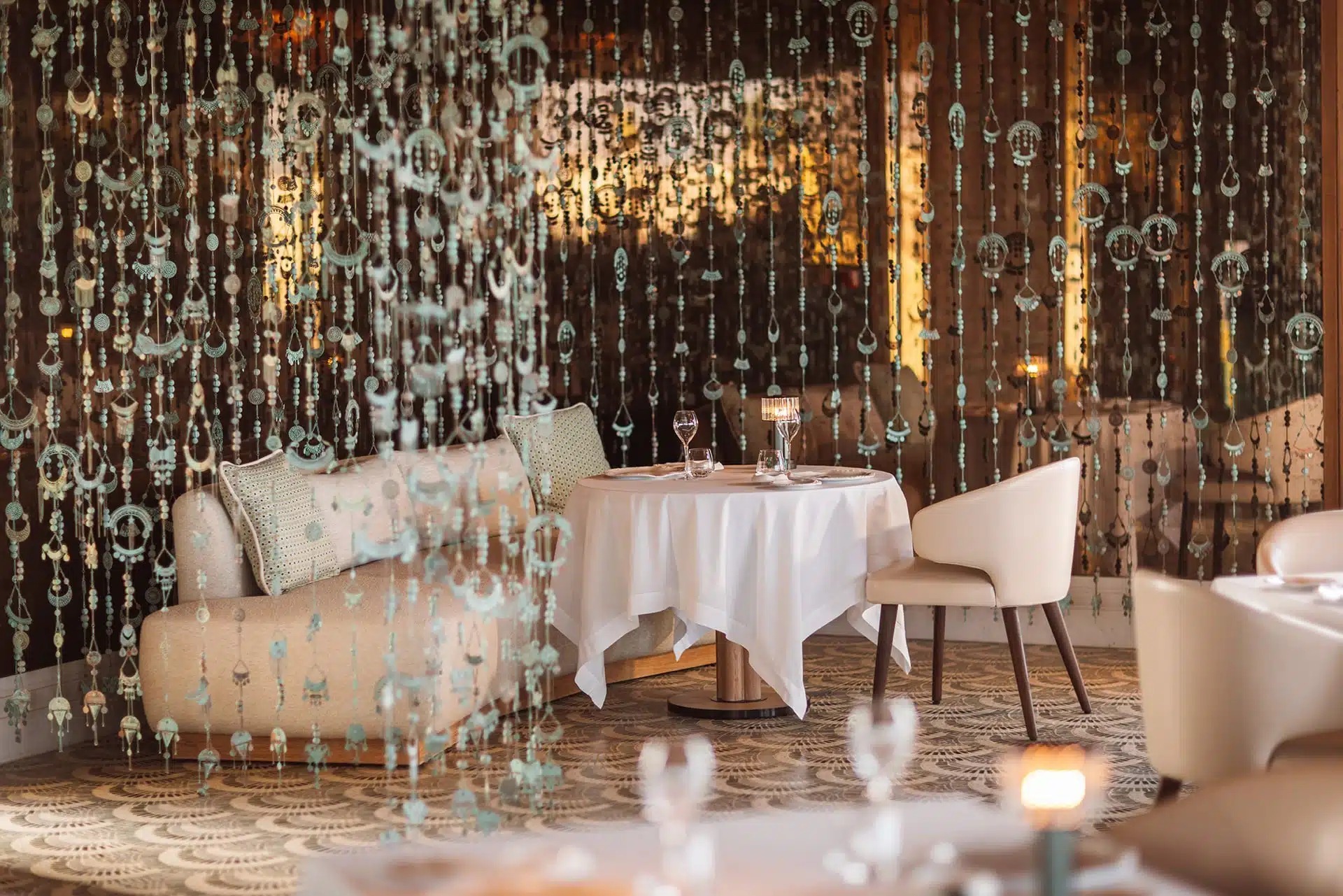 royal-mansour-tamuda-bay-marokko-familienluxusreise-thefamilyproject-restaurant-la-table