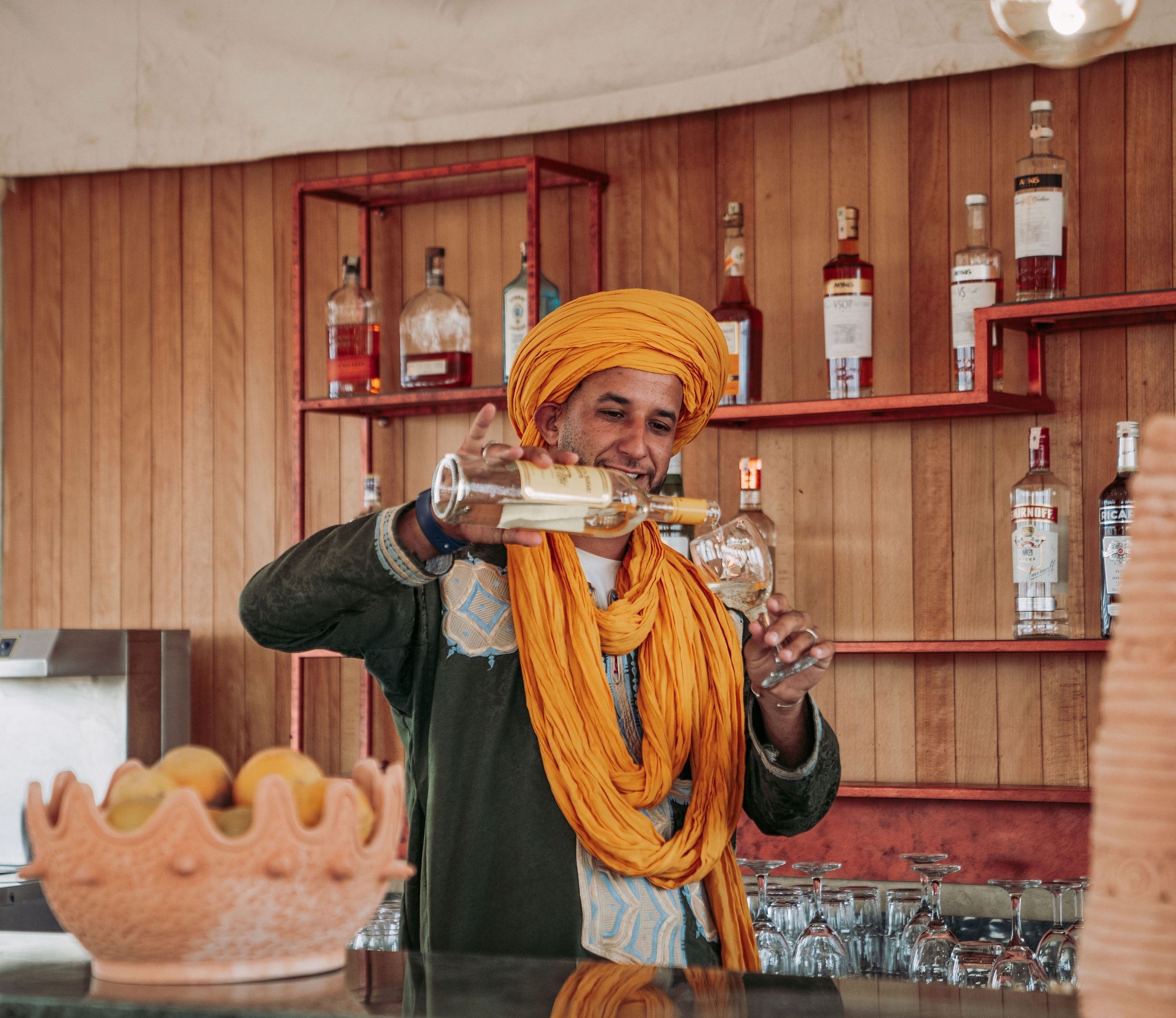 inara-camp-marokko-familienluxusreise-thefamilyproject-wein