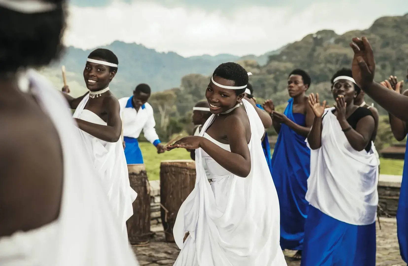 nyungwe-house-ruanda-kultur-tanz