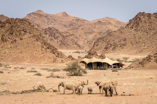 Hoanib-Skeleton-Coast-Camp-Namibia-Familienluxusreisen-Landschaft-2