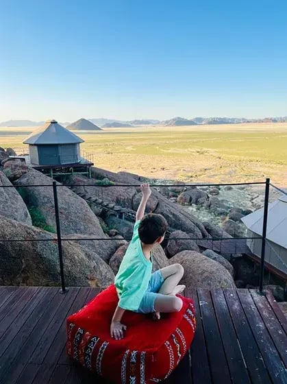 sonop lodge namib desert namibia afrika the family project privatbilder kind ausblick