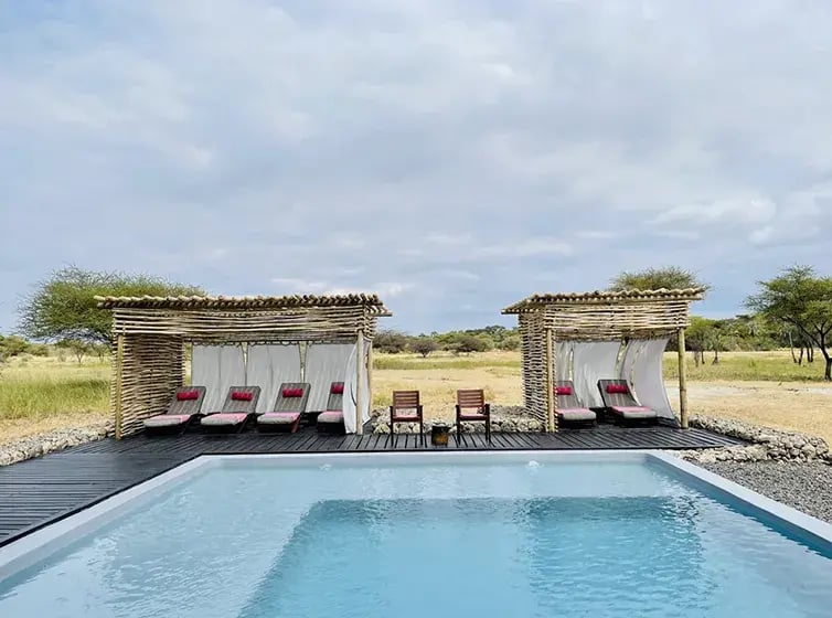 chem chem lodge tarangire tansania afrika exklusiv the family project privaterbilder pool