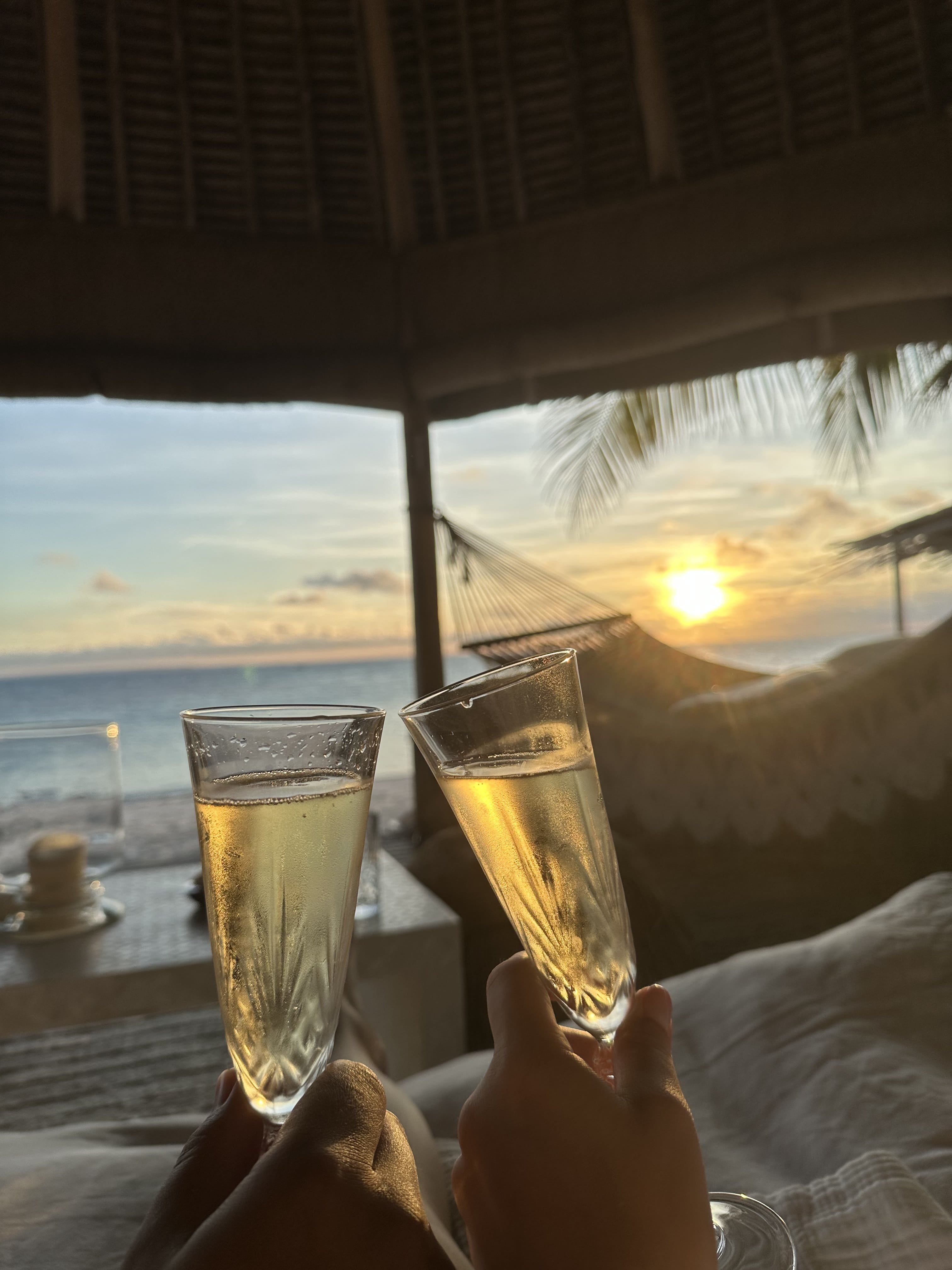 fanjove-island-isabella-familienluxusreisen-thefamilyproject-cocktails