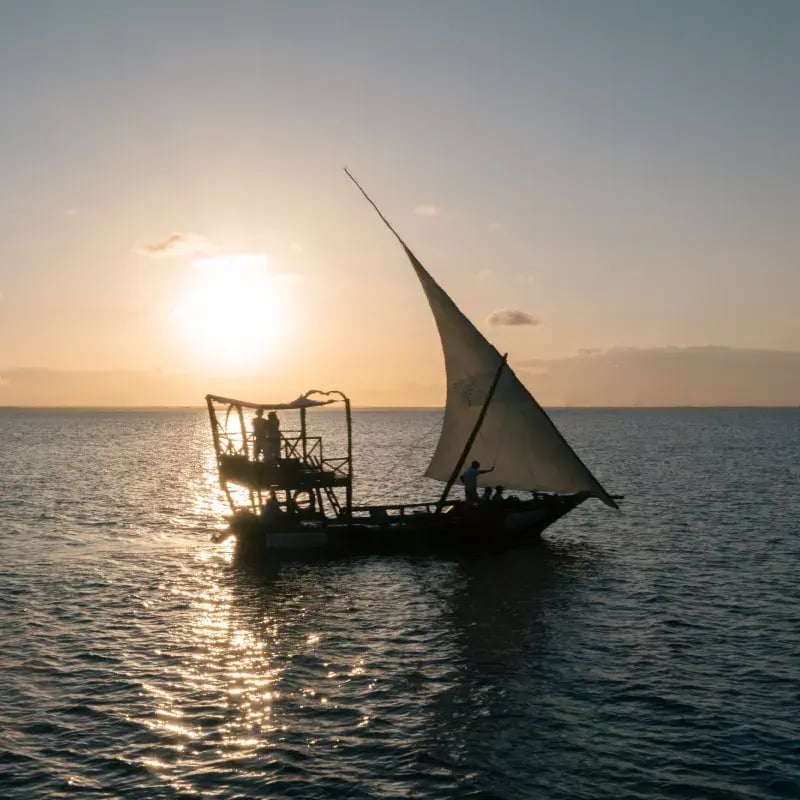 xanadu villas zanzibar sonnenuntergang schiff