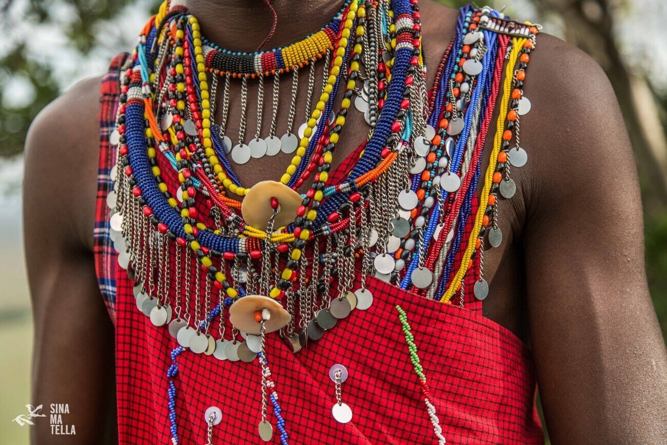 Bunter Perlenschmuck eines Maasai.