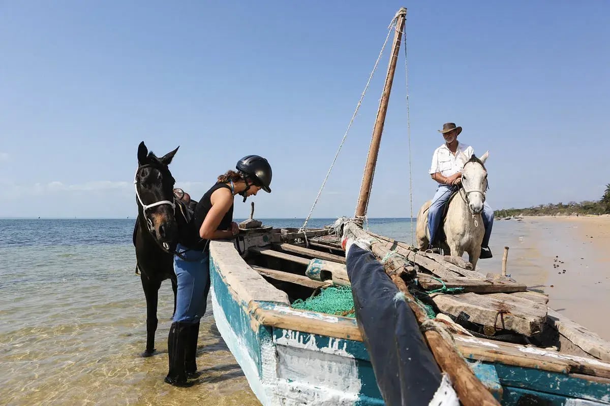 santorini mosambik reiten