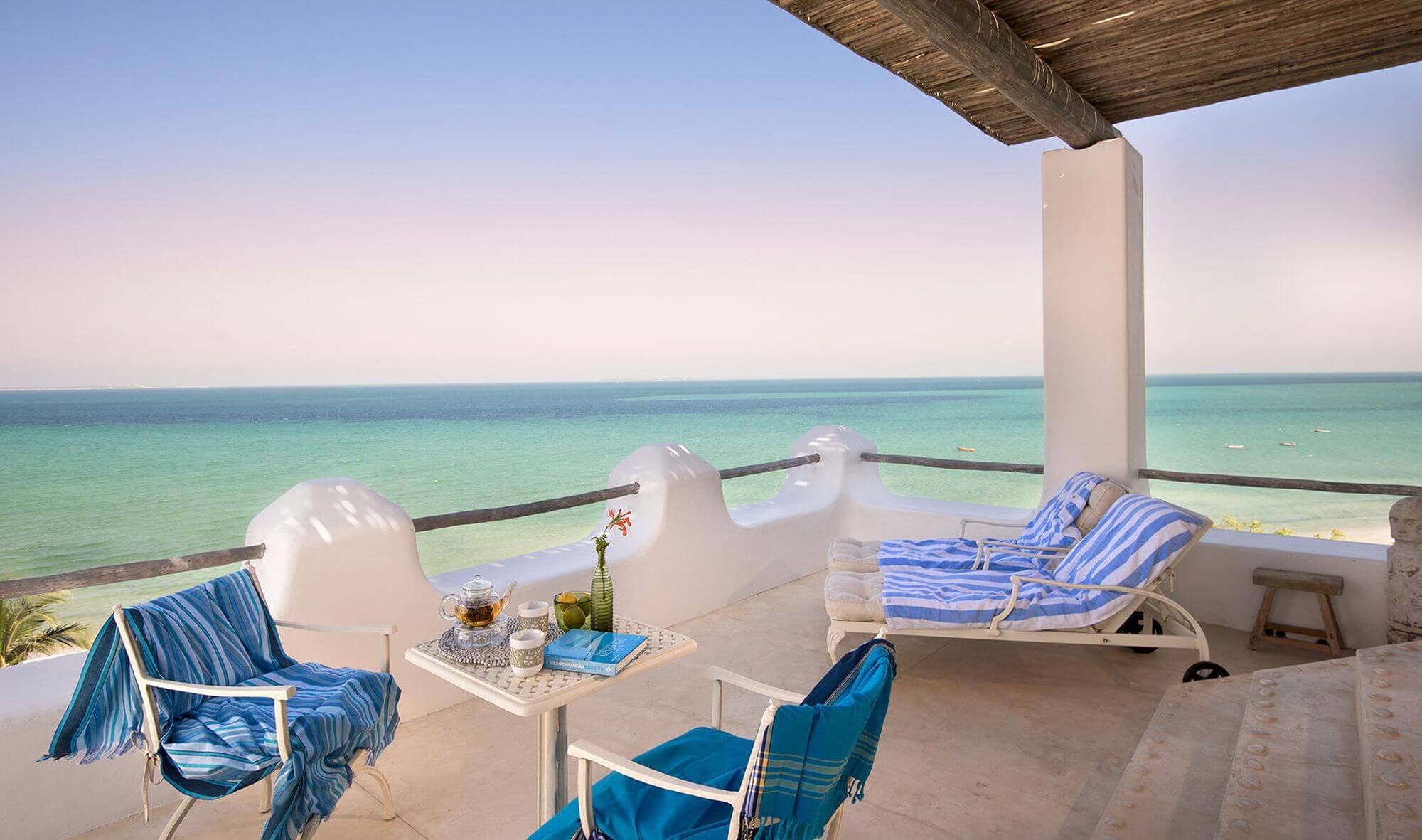 sontorini-mozambique-terrasse