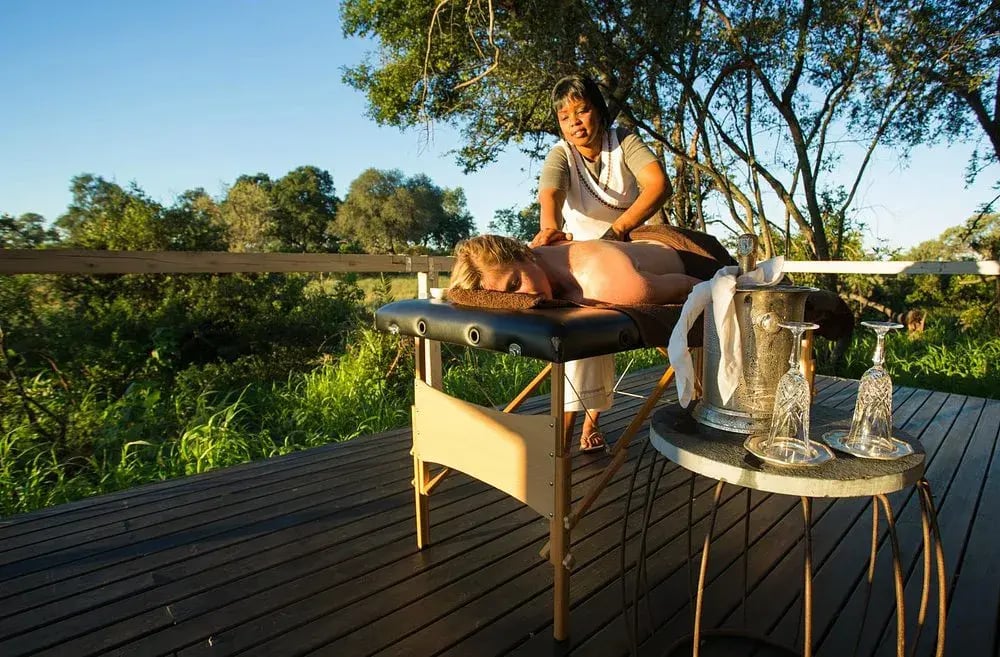 abu camp botswana massage