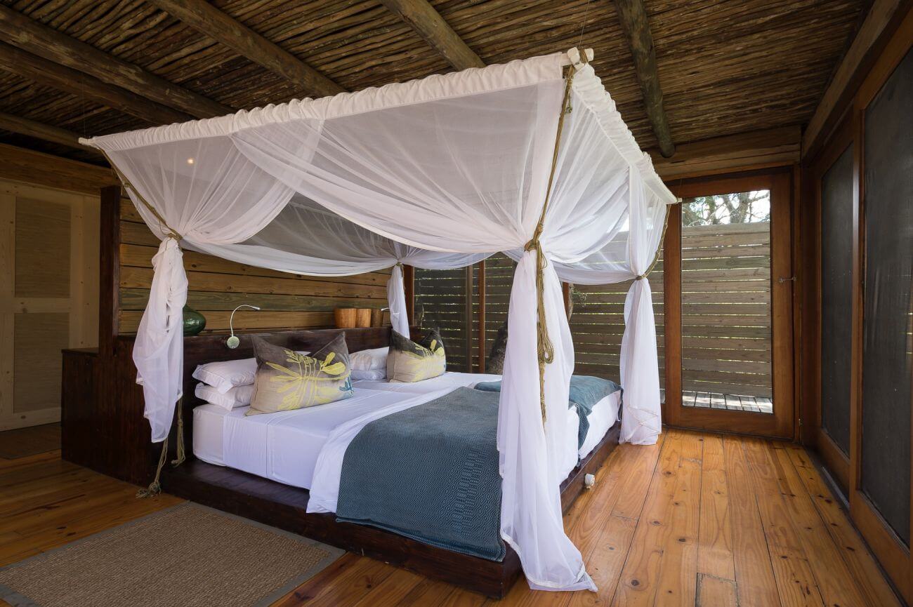 Großes Himmelbett in der Luxussuite