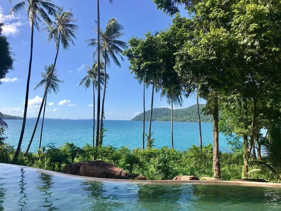 soneva kiri p12