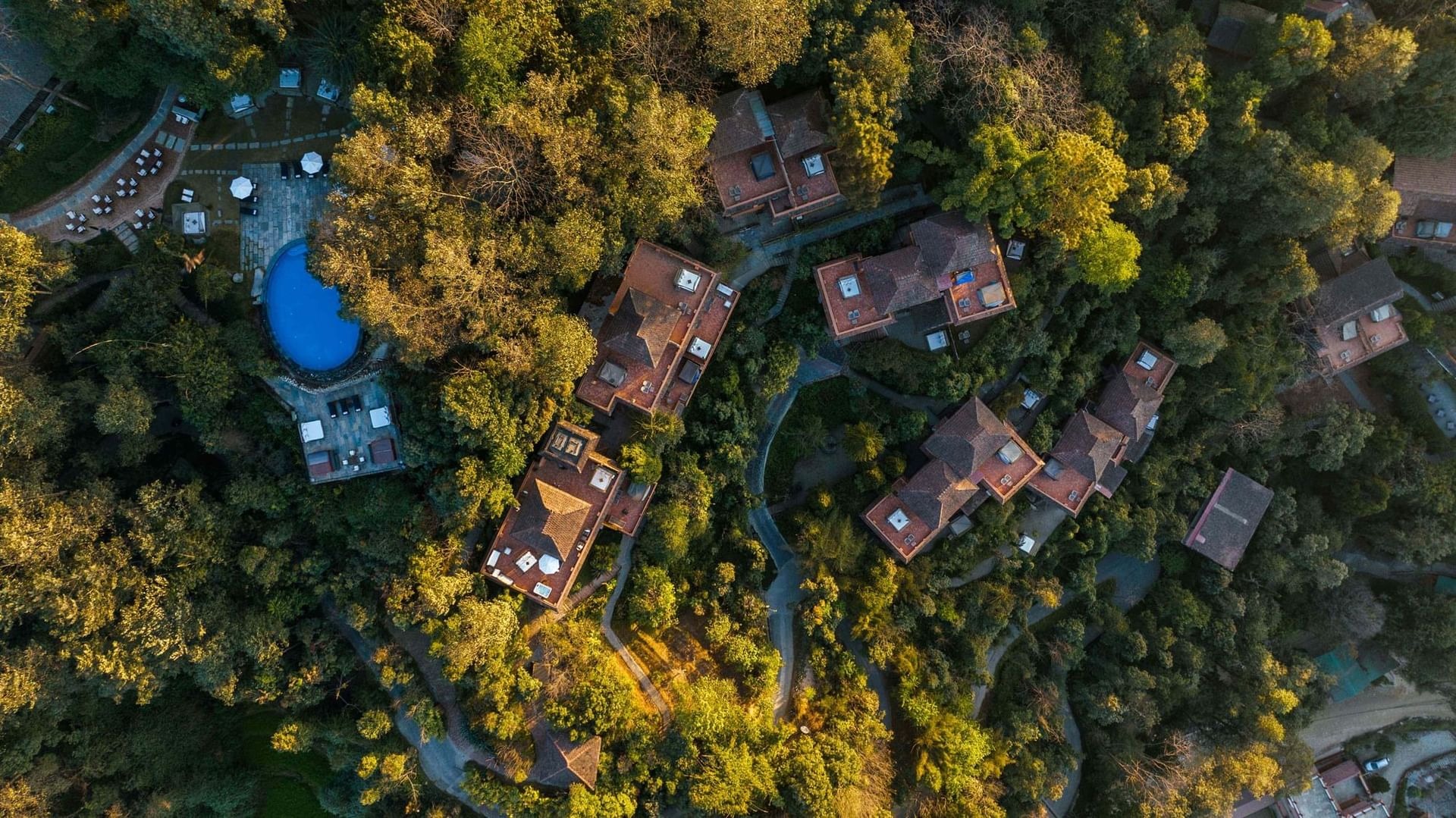 Drohnenaufnahme des Dwarika´s Sanctuary