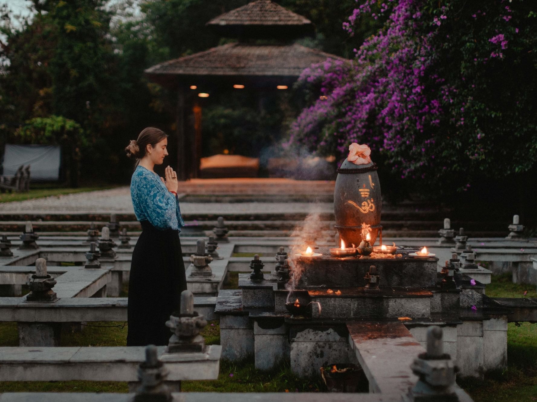dwarikas-sanctuary-nepal-familienluxusreisen-thefamilyproject-ritual