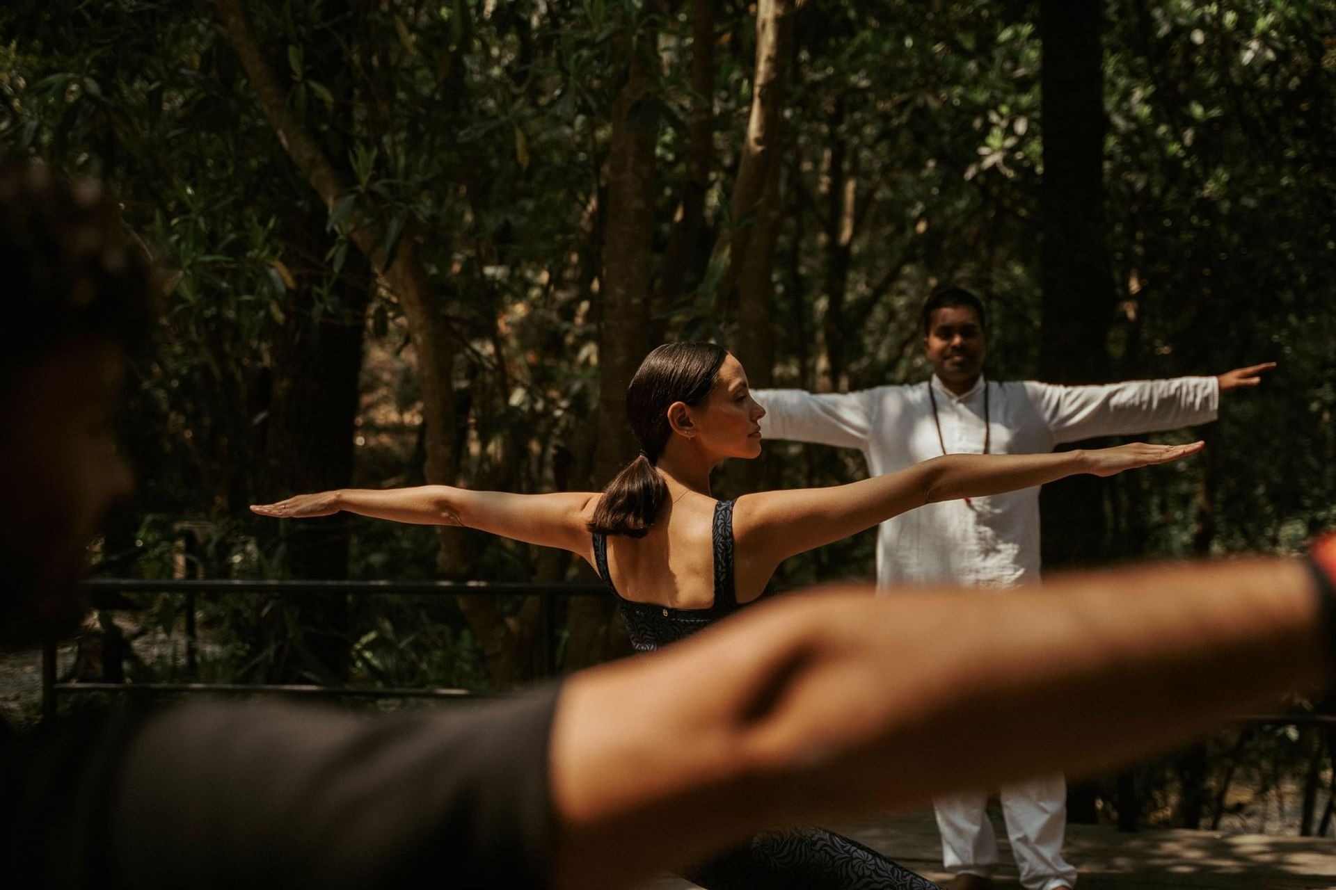 dwarikas-sanctuary-nepal-familienluxusreisen-thefamilyproject-yoga