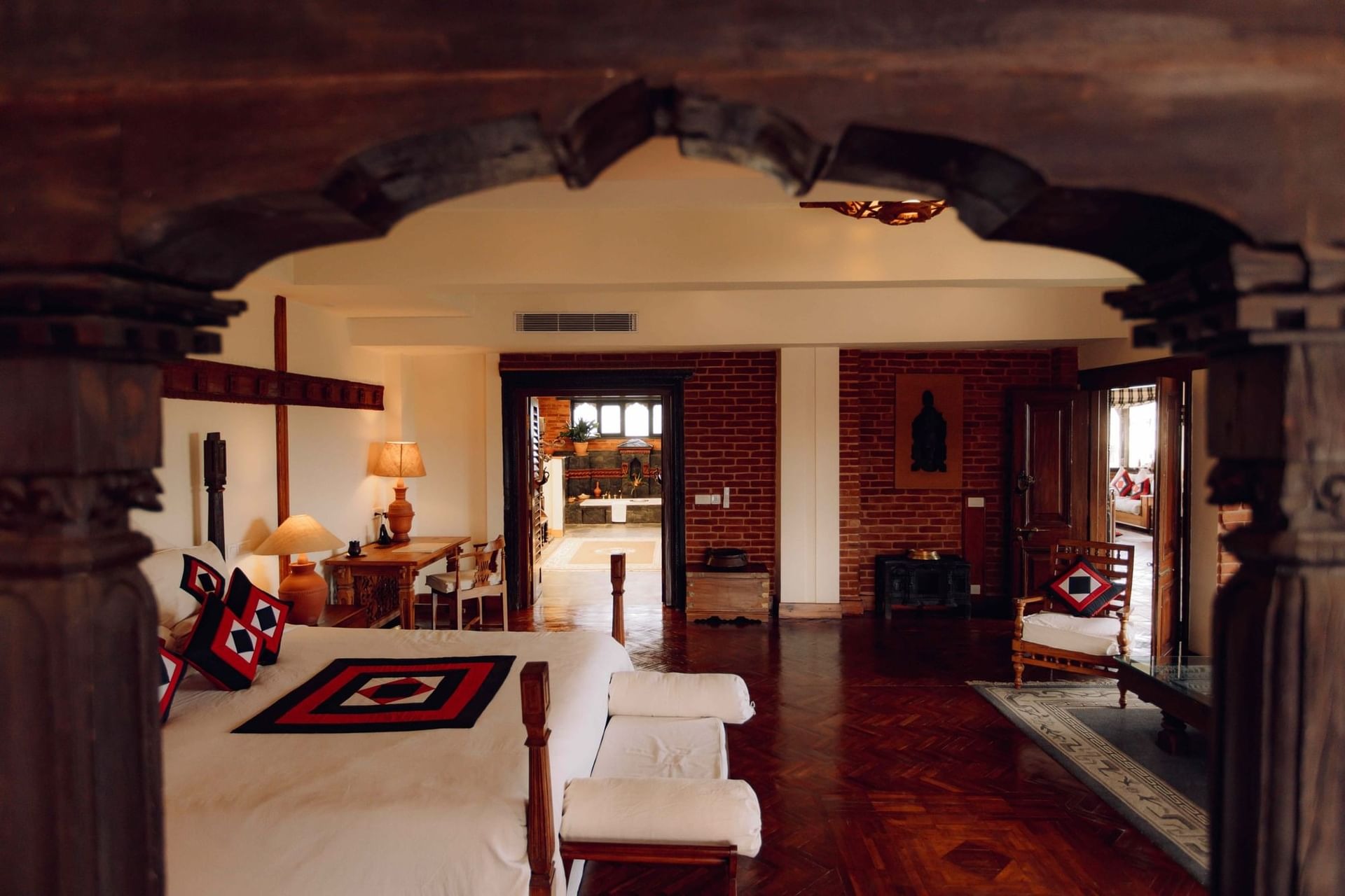 Schlafzimmer einer Suite im The Dwarika´s