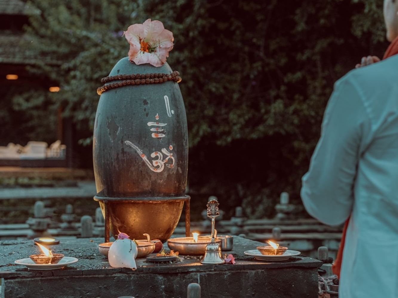 the-dwarikas-nepal-familienluxusreisen-thefamilyproject-tradition