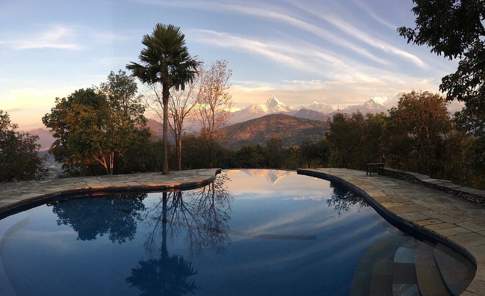 tiger-mountain-pokhara-lodge-familienluxusreisen-thefamilyproject-panorama
