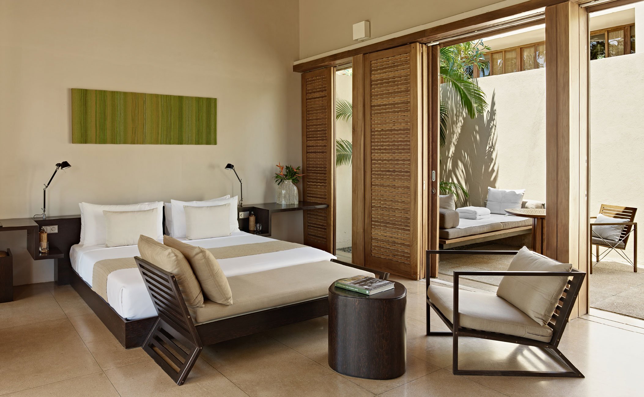 amanwella-sri-lanka-familienluxusreisen-thefamilyproject-master-bedroom