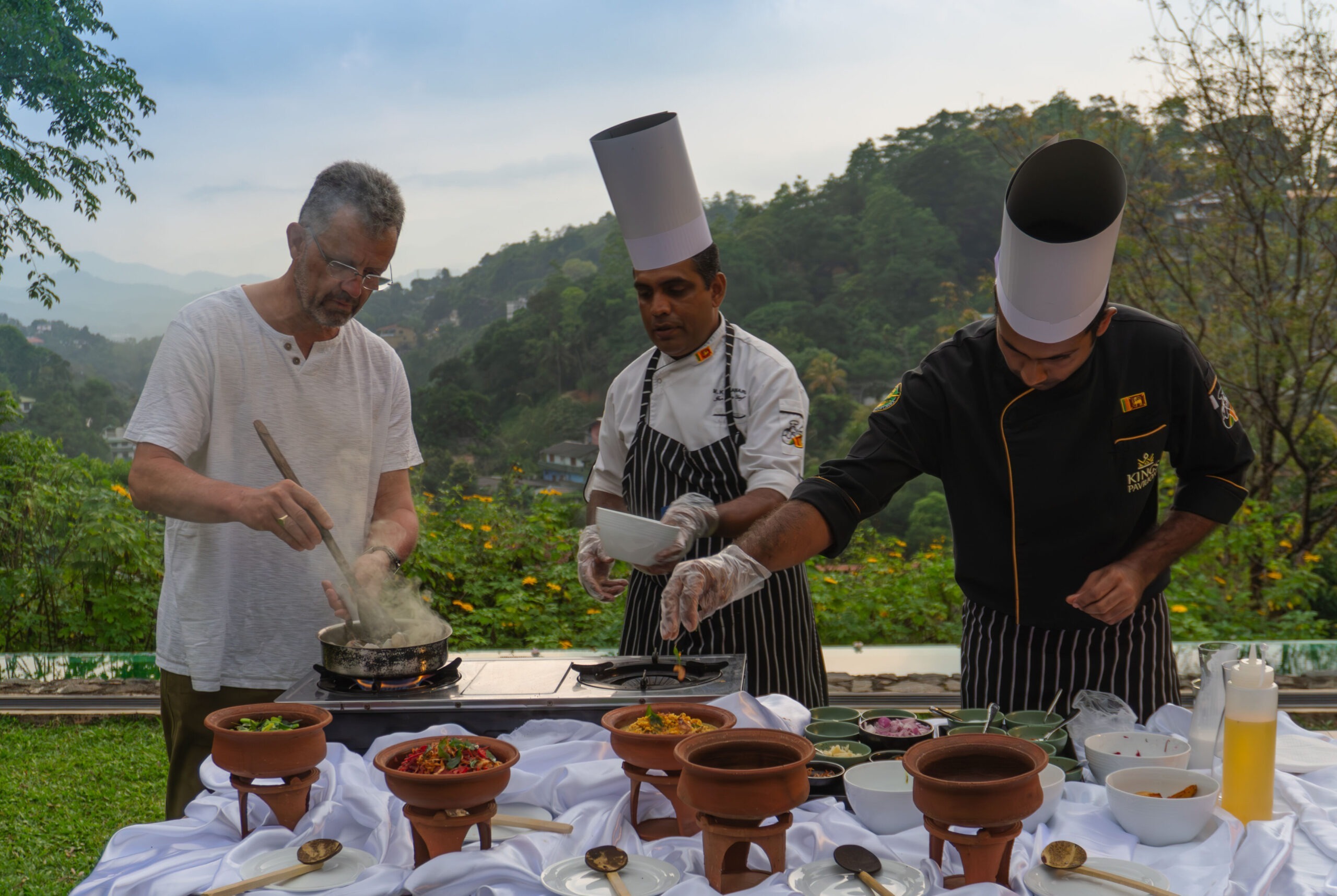 kings-pavilion-kandy-srilanka-familienluxusreisen-thefamilyproject-chefs