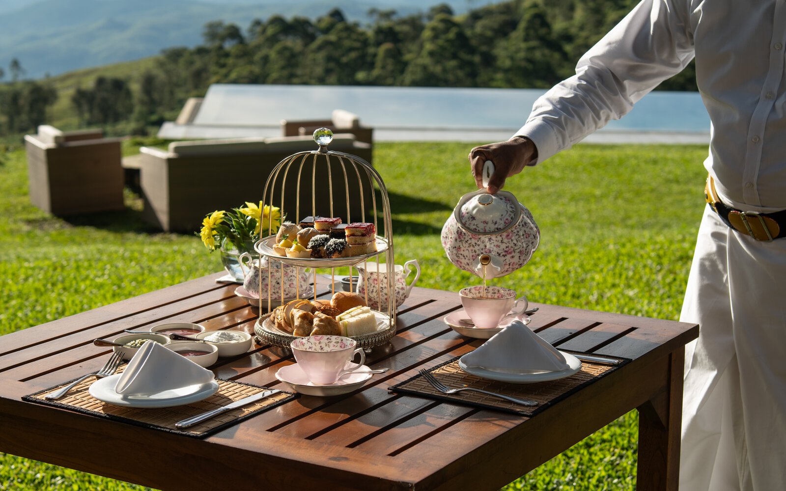 thotalagala-sri-lanka-familienluxusreisen-thefamilyproject-high-tea