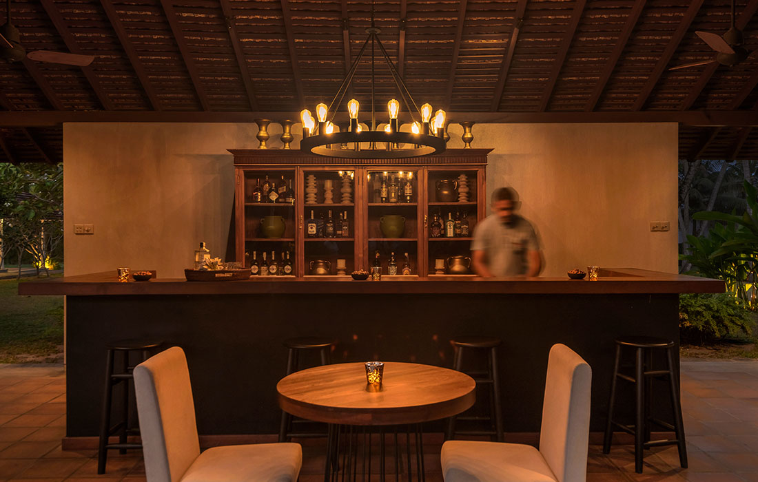 uga-riva-colombo-srilanka-familienluxusreisen-thefamilyproject-bar