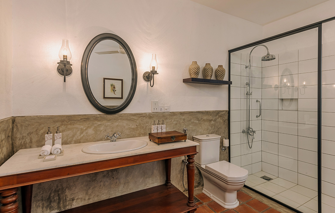 uga-riva-colombo-srilanka-familienluxusreisen-thefamilyproject-bathroom