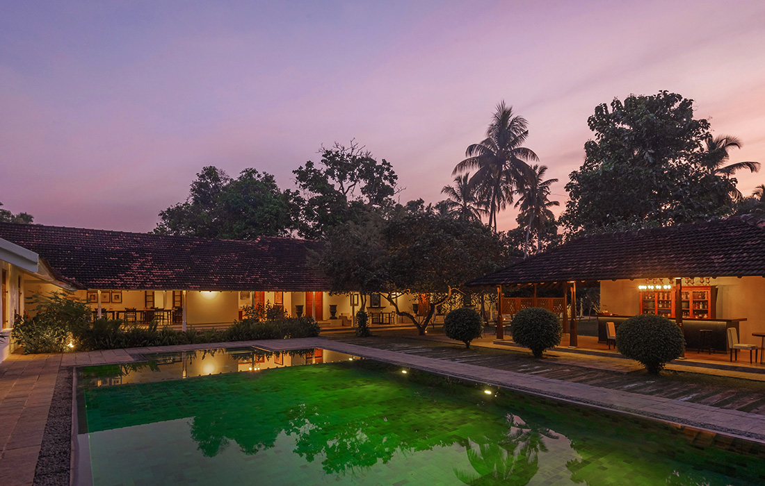 uga-riva-colombo-srilanka-familienluxusreisen-thefamilyproject-pool