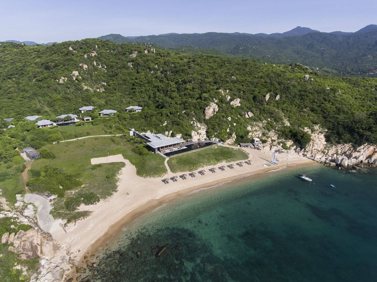 amanoi-vietnam-asien-familienluxusreisen luftaufnahme vom Hotel
