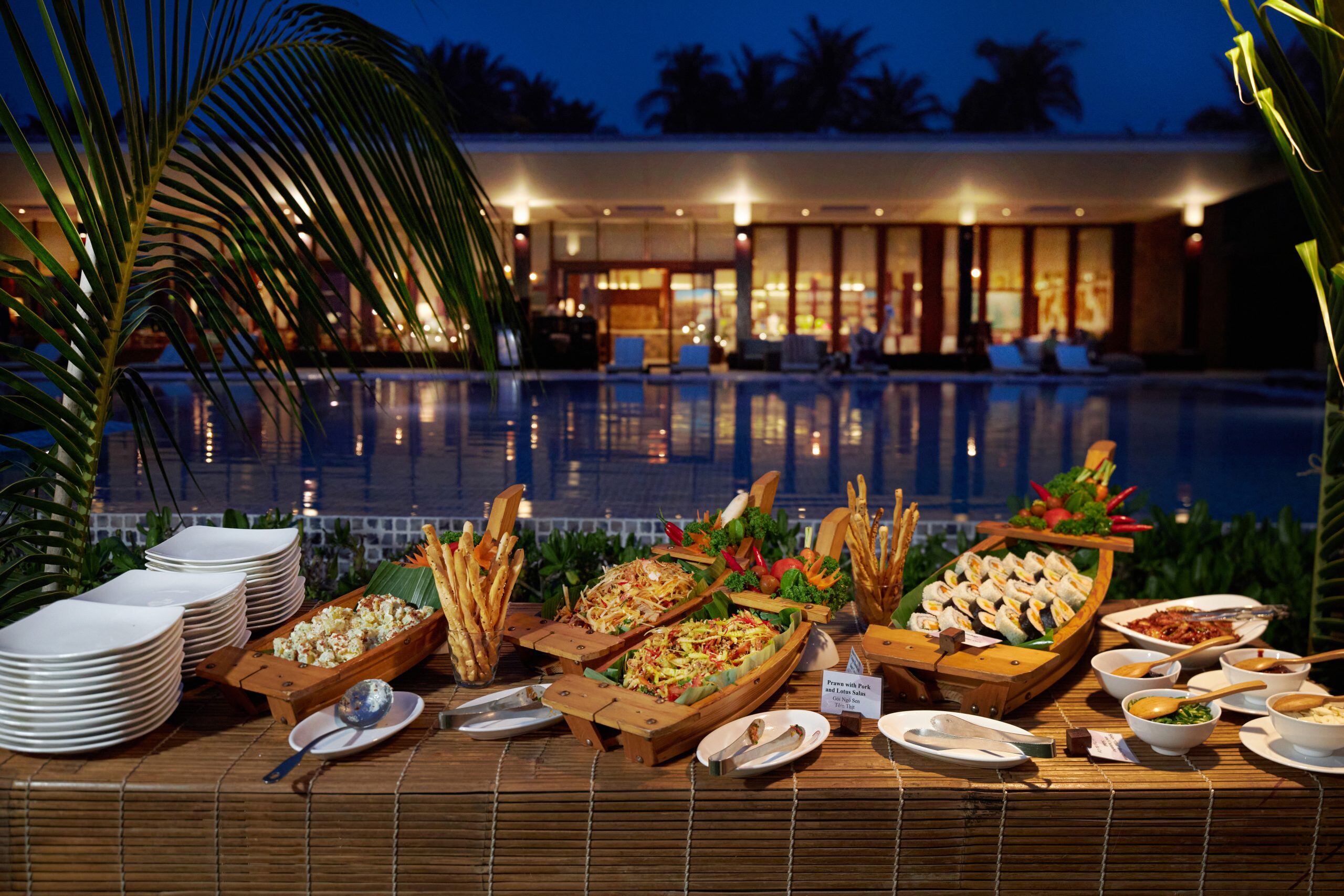 Fusion Resort Cam Ranh Familienluxusreisen TheFamilyProject Buffet
