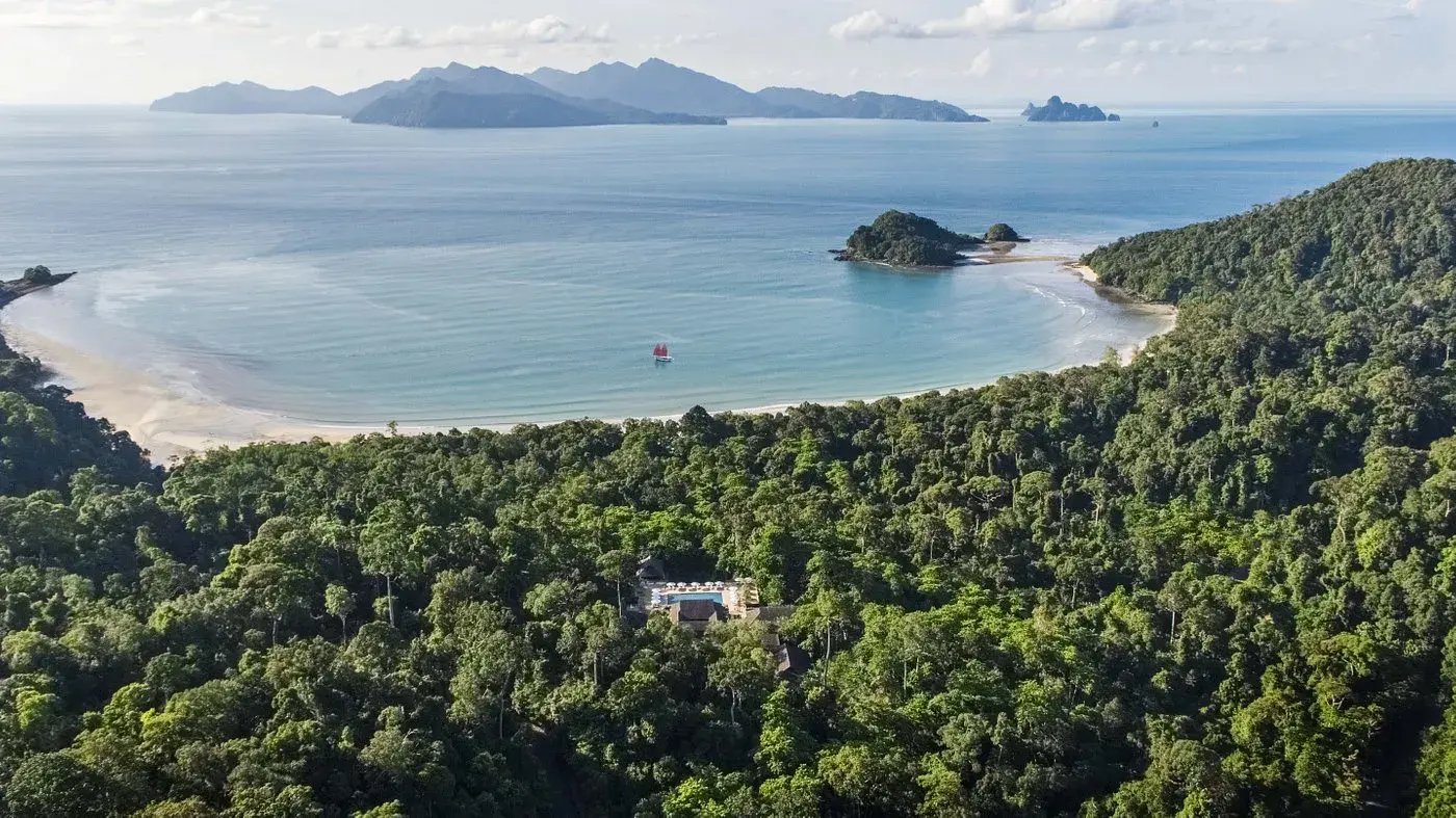 asien-langkawi-thedatailangkawi-the-family-project-familie-kinder-luxus-urlaub-pool-natur-palmen-familienfreundlich