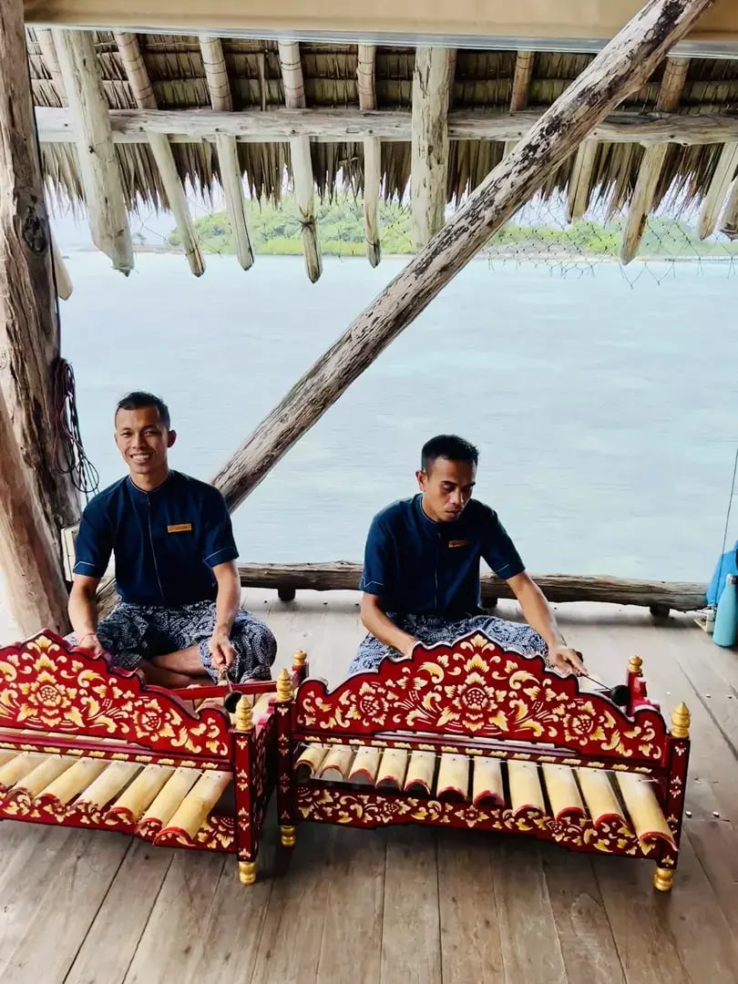 bawah reserve p12
