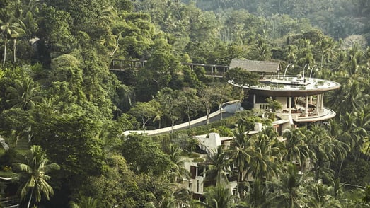 Four seasons resort at sayan familienluxusreise (11)