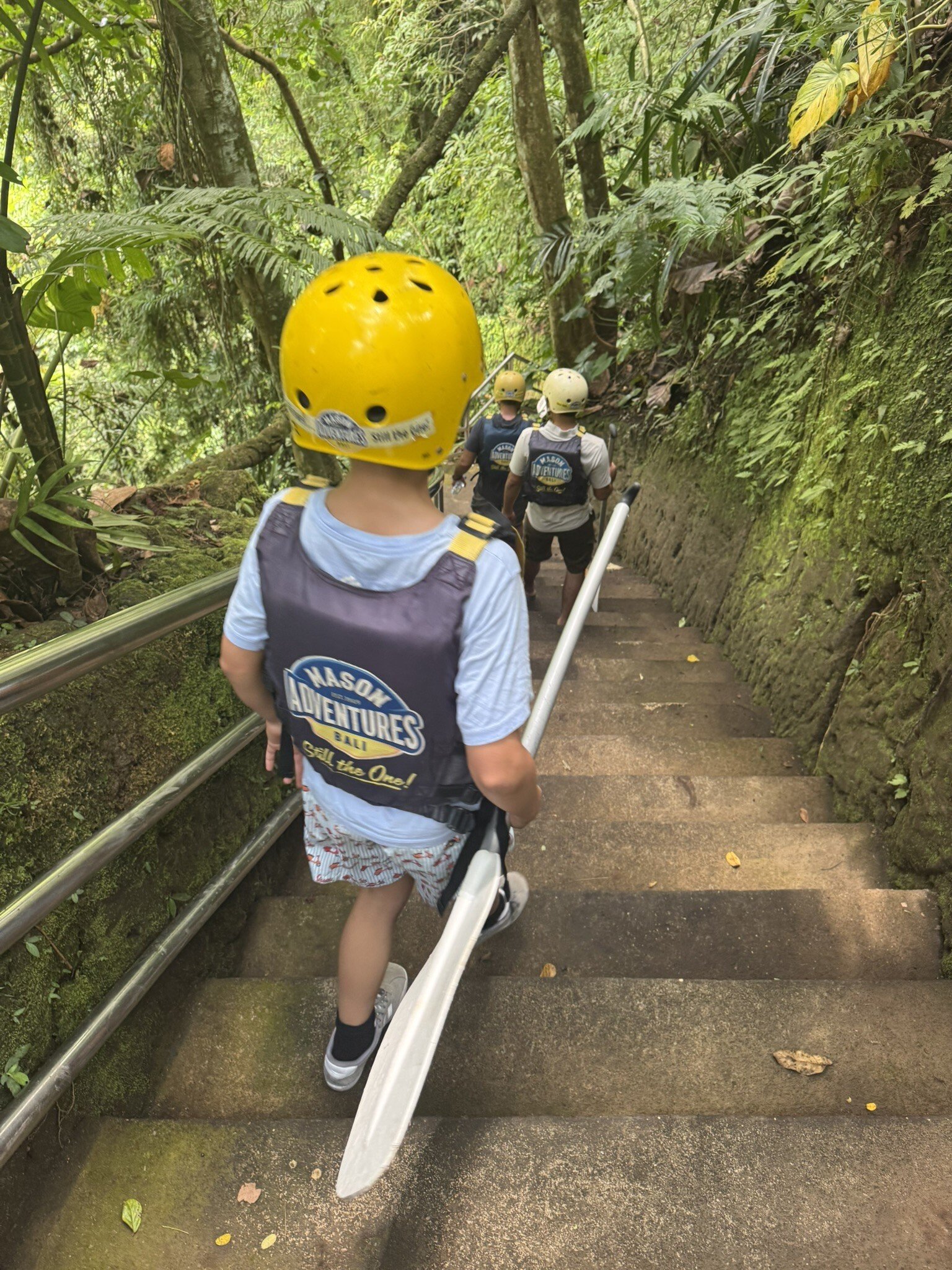 Mandapa Weg zum Ayung River Rafting