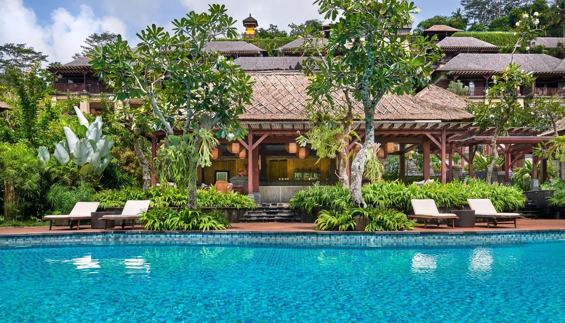 asien bali mandapa the family project luxus kinder familie urlaub pool relax highend familienfreundlich poolbar