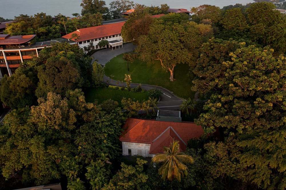 capella-singapore-hotel-familienluxusreisen-thefamilyproject-aerial
