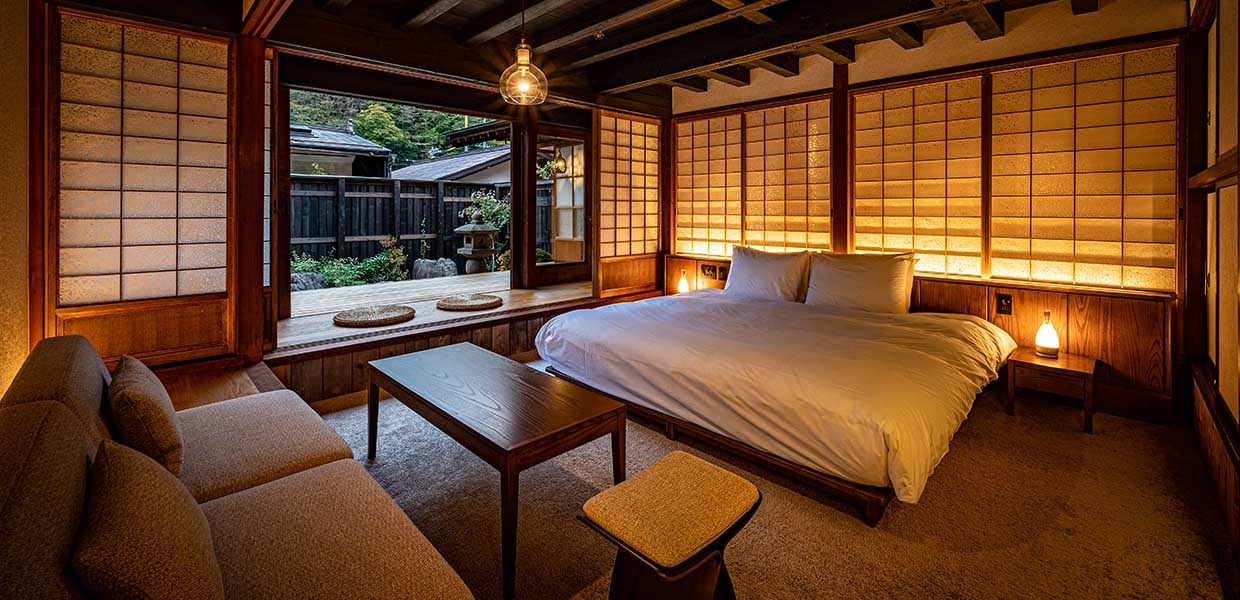 Schlafzimmer im BYAKU Narai