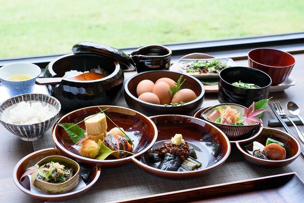 fufu-kawaguchiko-japan-familienluxusreisen-thefamilyproject-breakfast