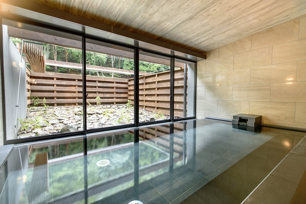 fufu-kawaguchiko-japan-familienluxusreisen-thefamilyproject-onsen