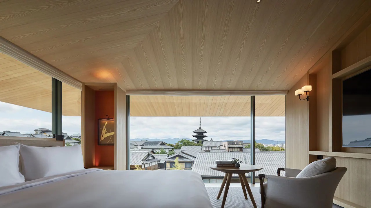 park-hyatt-kyoto-japan-familienluxusreisen-thefamilyproject-bedroom