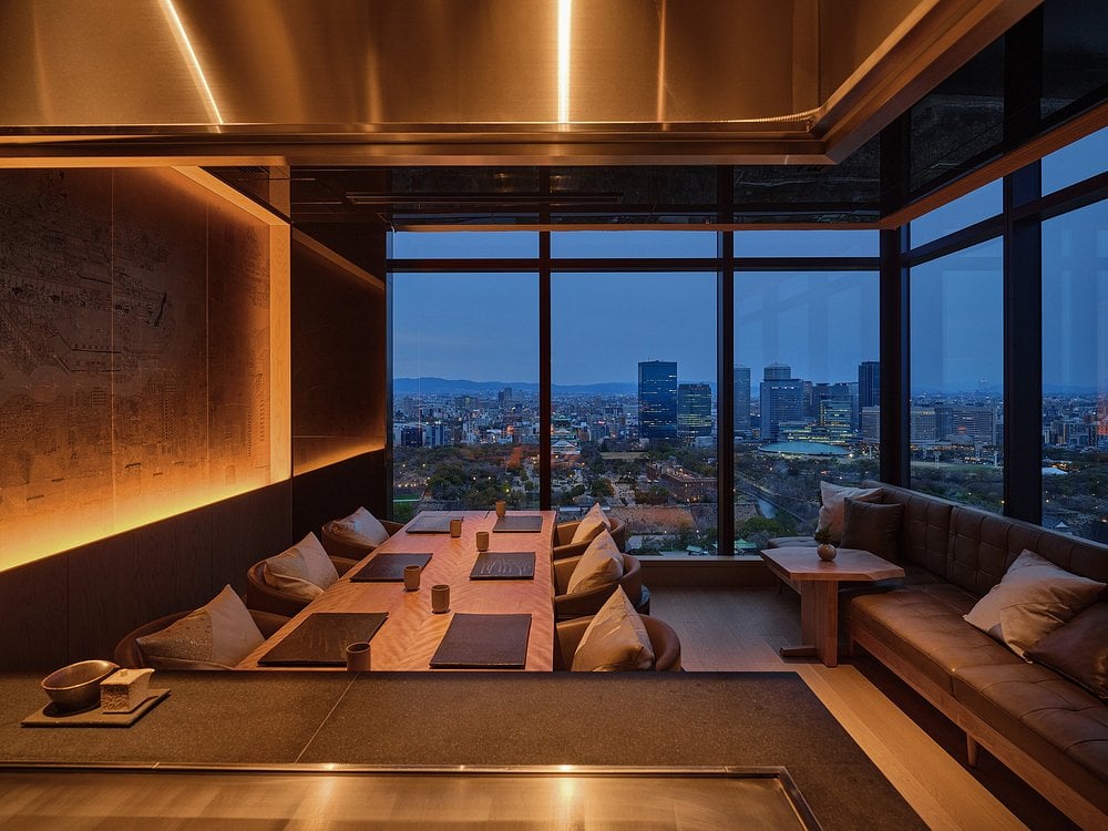 patina-osaka-japan-familienluxusreisen-thefamilyproject-restaurant