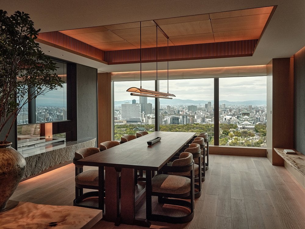patina-osaka-japan-familienluxusreisen-thefamilyproject-table