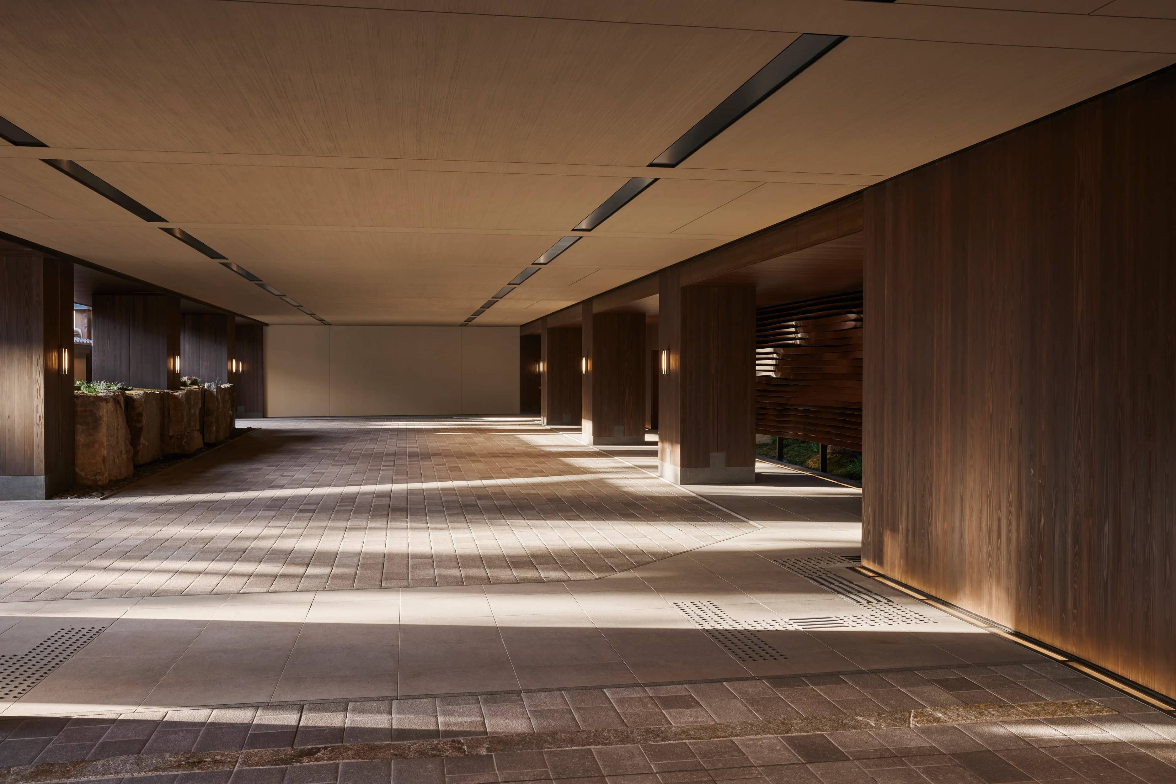 six-senses-kyoto-familienluxusreisen-thefamilyproject-entrance