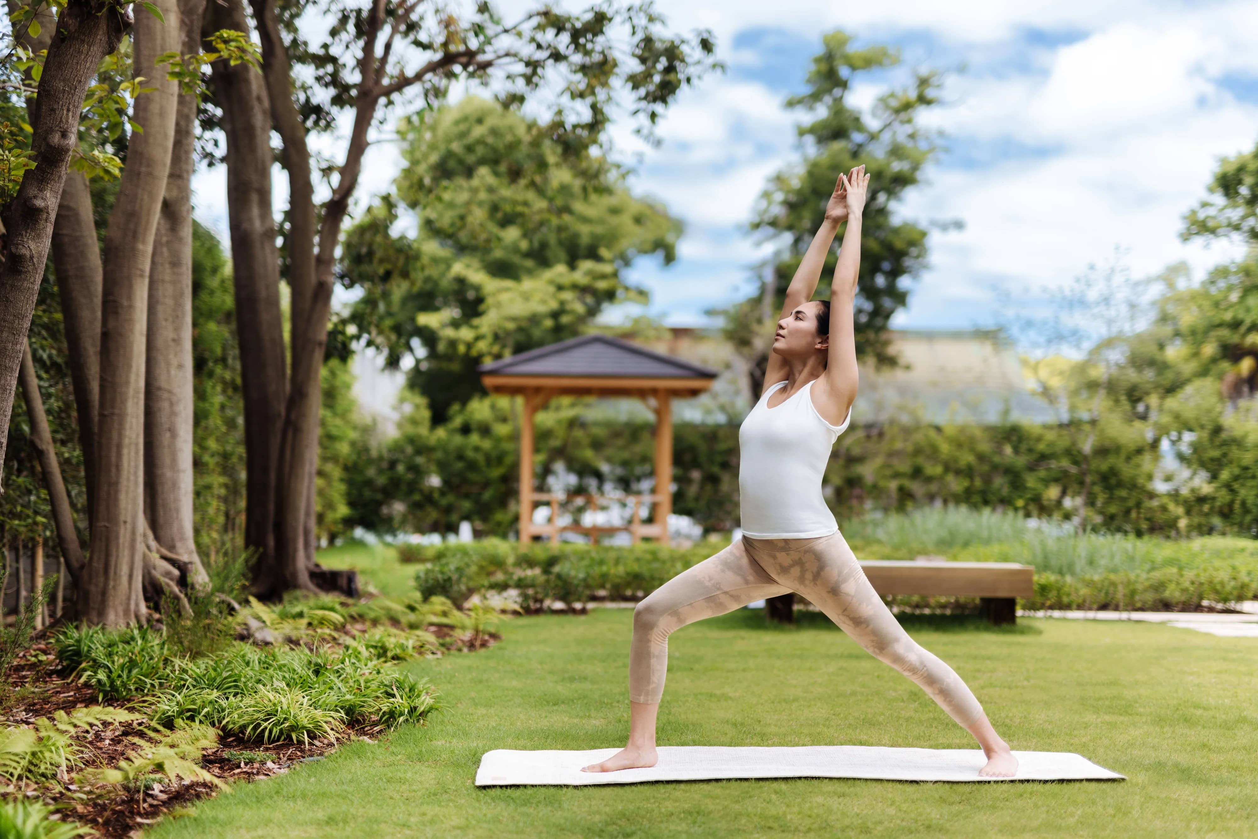 six-senses-kyoto-familienluxusreisen-thefamilyproject-yoga