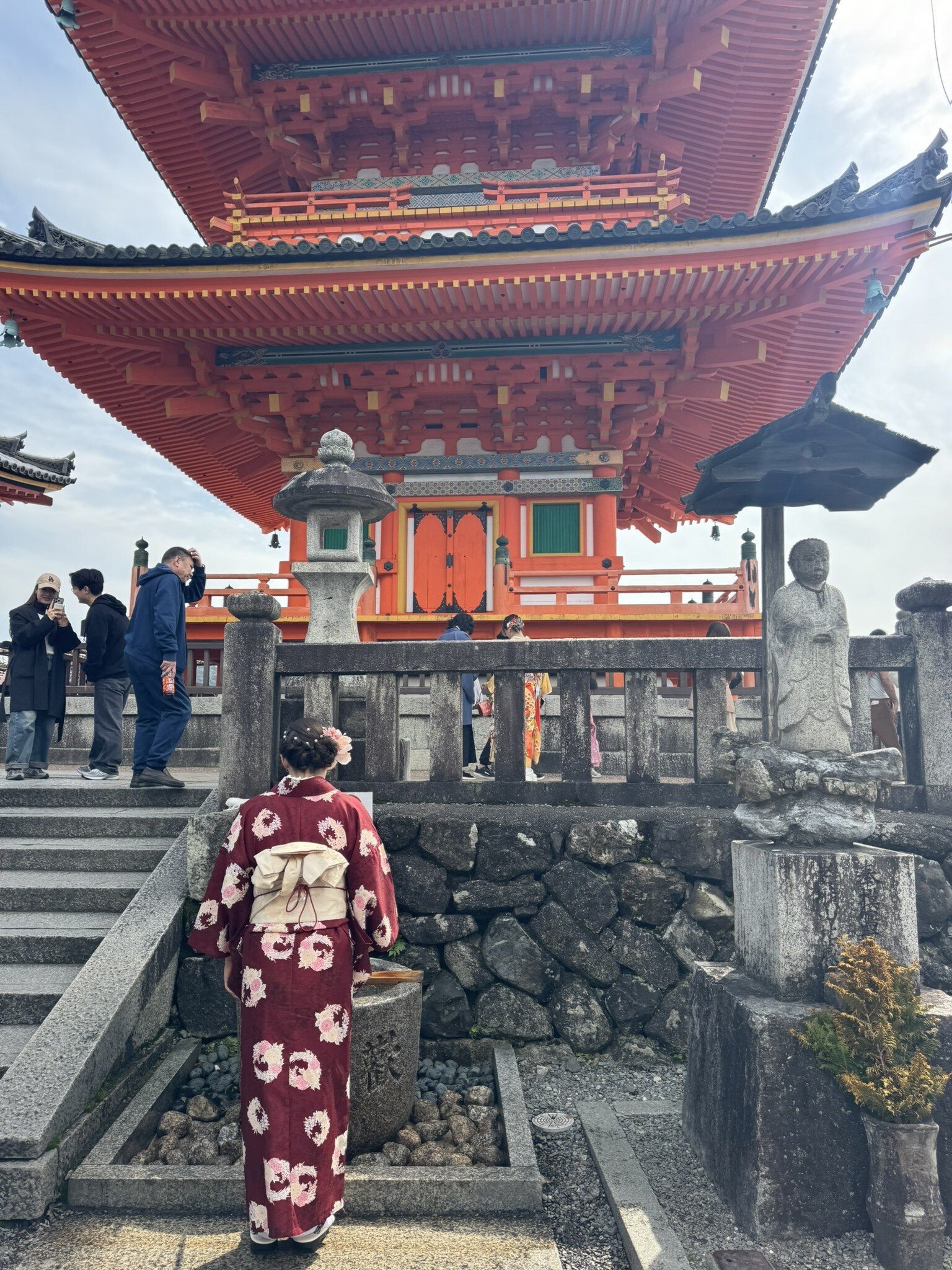 Four Seasons Kyoto Tempel fußläufig zu erreichen