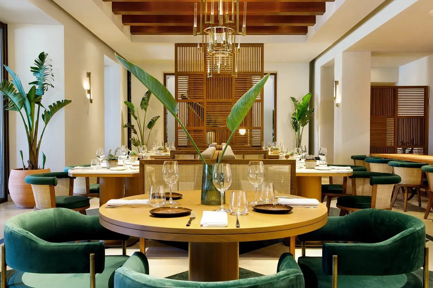 daios-cove-luxury-resort-villas-kreta-griechenland-restaurant-kindgerecht-exklusiv