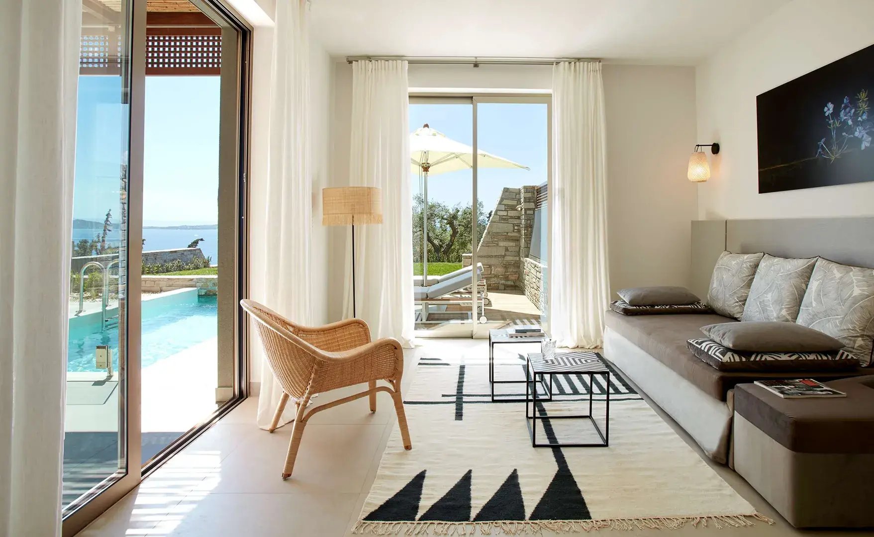 eagles-villas-chalkidiki-griechenland-meerblick-pool-familienkomfort-luxurios