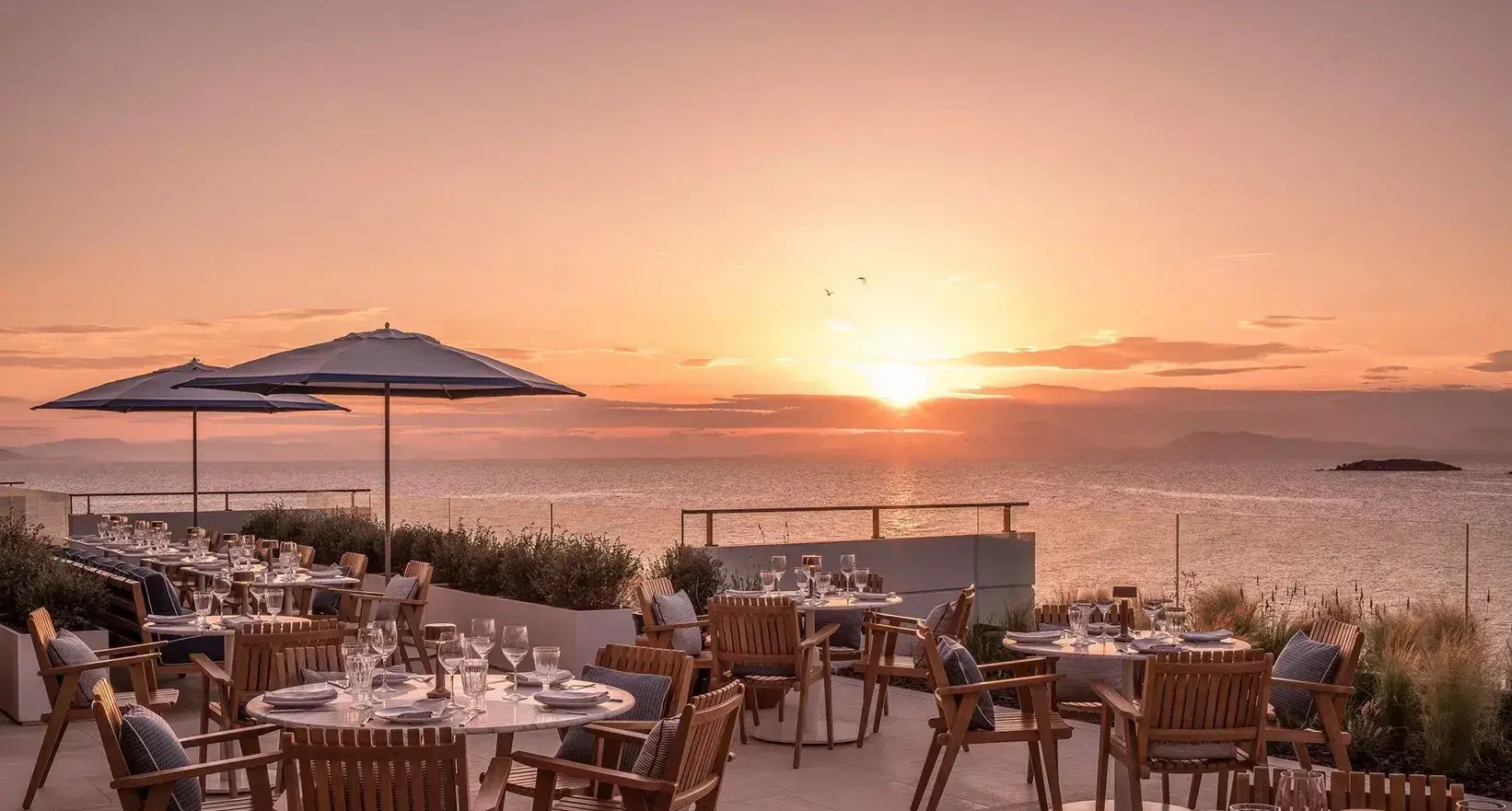 four-seasons-astir-palace-athen-griechenland-restaurant-meerblick-kinderfreundlich-1