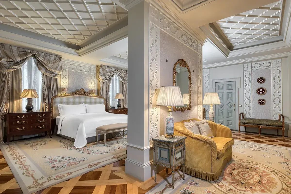 hotel-grand-bretagne-schlafzimmer